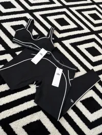 Black Yoga Set – X-Small