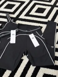 Black Yoga Set – Image 3