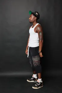 Men's 3/4 Graphic Shorts – Image 4