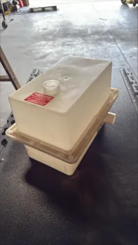 Single Plastic Battery Box – Image 2