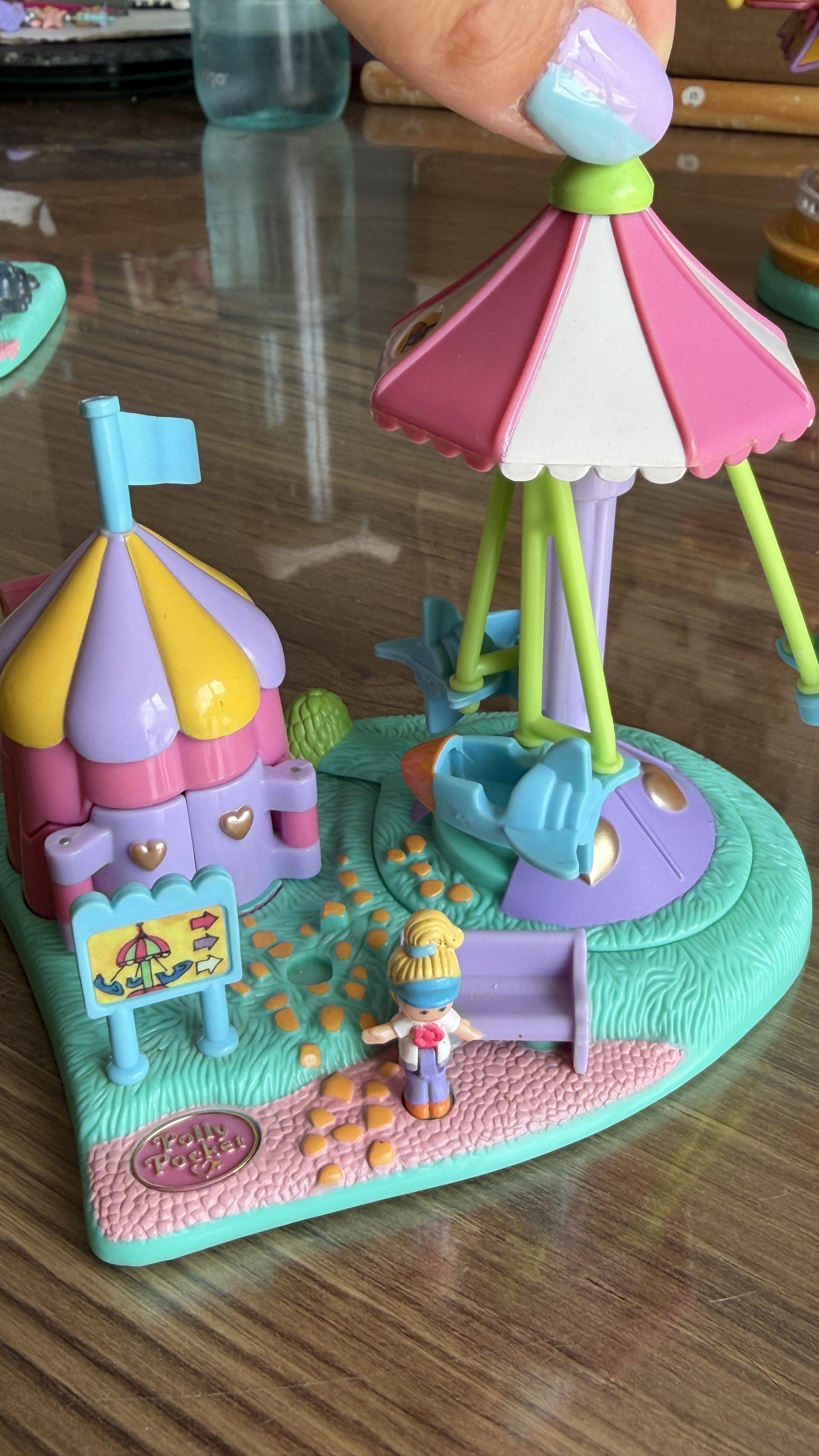 1996 Vintage Polly Pocket Fun Fair Bundle — Ferris Wheel, Carousel, Rocket Ride & Spinner (4 Rides) – Image 7