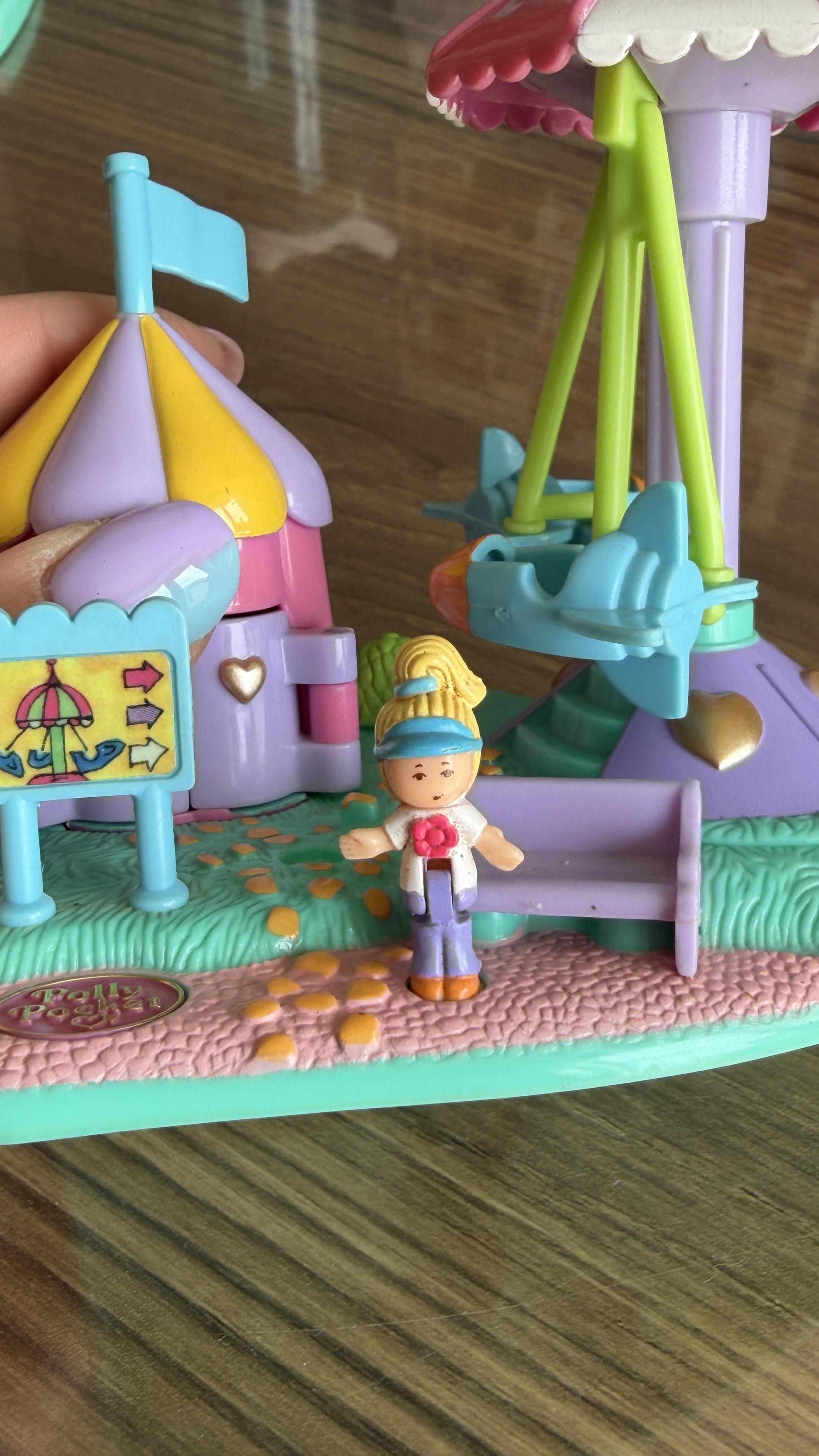 1996 Vintage Polly Pocket Fun Fair Bundle — Ferris Wheel, Carousel, Rocket Ride & Spinner (4 Rides) – Image 6