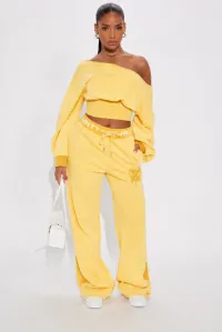 *PRE-ORDER* Yellow Women's Set – Image 2
