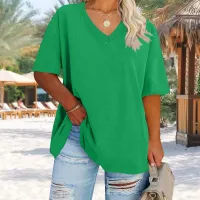 Women’s Business V Neck Logo t-shirts – GREEN, LARGE