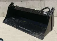 Skid Steer 4in1 Bucket. Universal Attachment Plate – Image 1