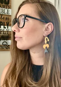 Hocus Pocus Halloween Earring, Acrylic Earring, Sanderson Sisters – Image 2