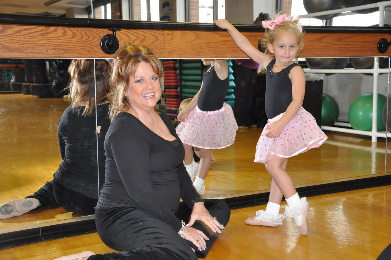 SuperStars Creative Movement Ages 3–5 (Fall 2026) – Image 1