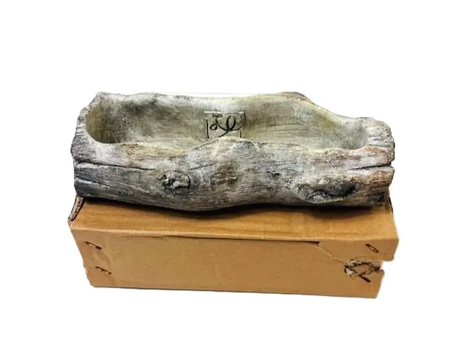 Cement Wood Log Planter w/o saucer – Image 2