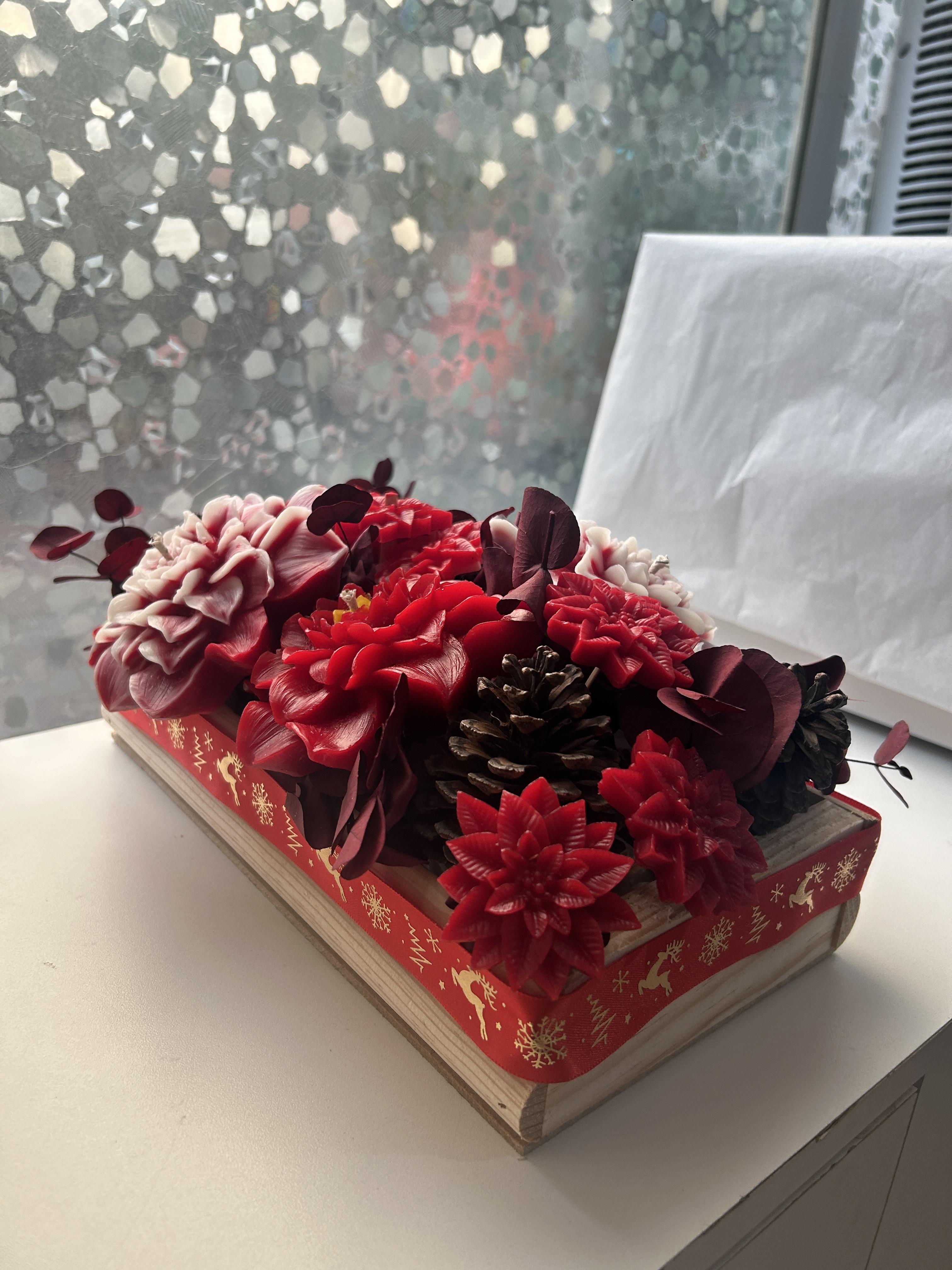 Velas de Miel Navideñas – Image 1