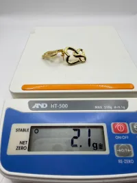  18k Gold Earring  – Image 4