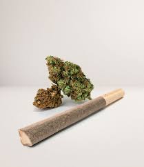 Reggie 1 Gram Flowers – Image 1