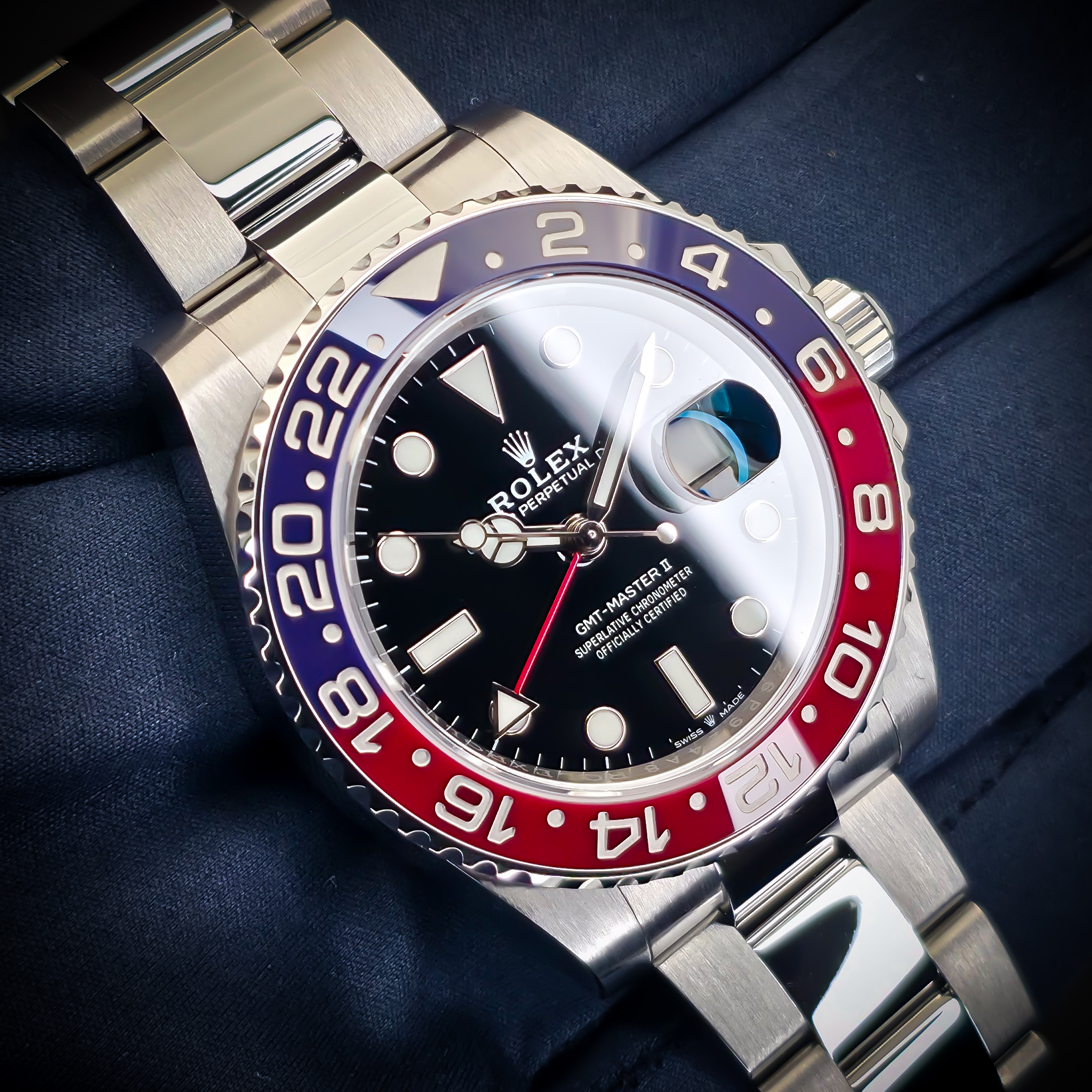 ROLEX GMT-MASTER II “PEPSI” | REF. 126710BLRO | 40MM | BLUE/RED BEZEL | 2021 | FULL SET – Image 11