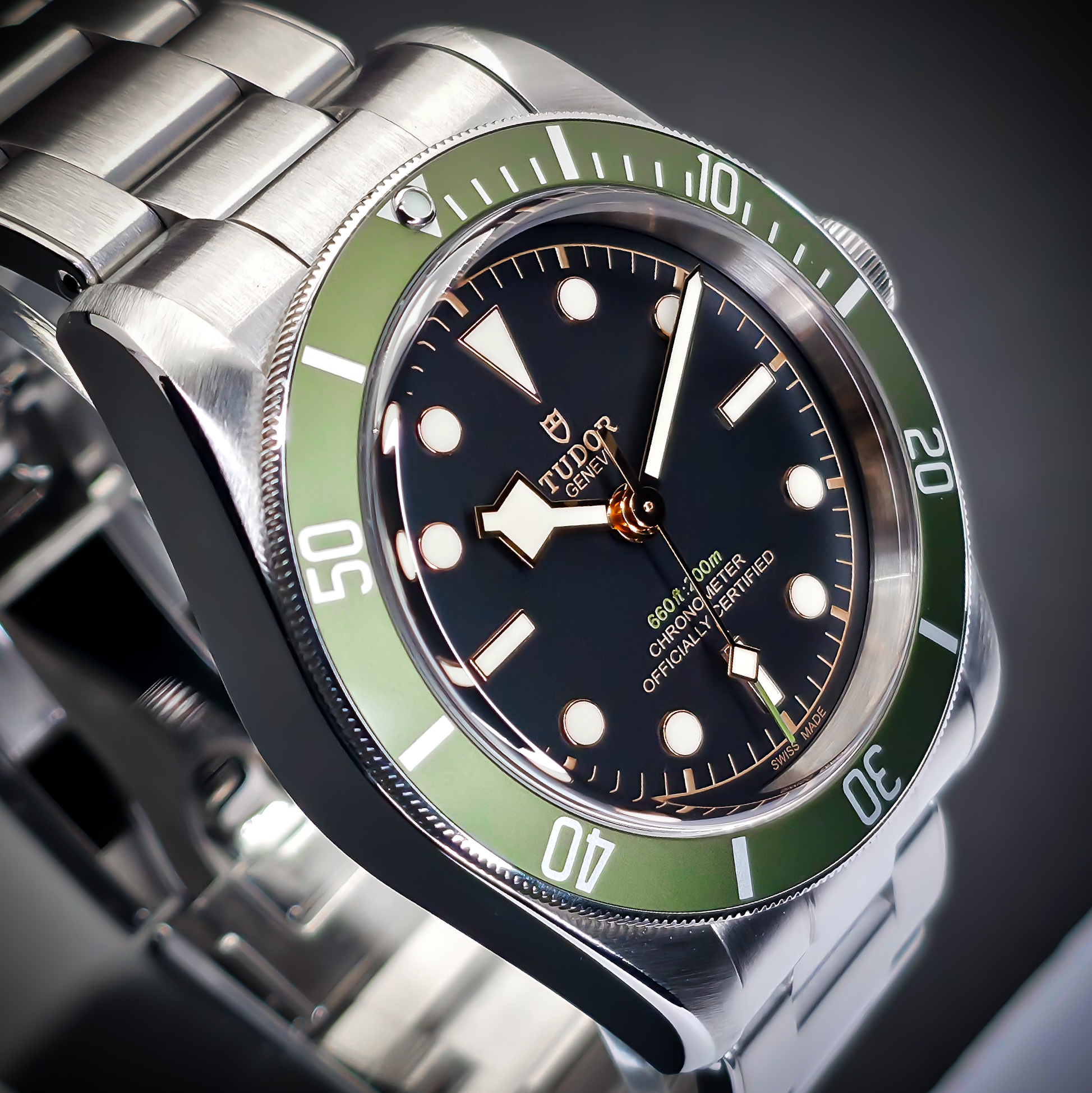 TUDOR BLACK BAY “HARRODS” | REF. 79230G | 41MM | 2018 | GREEN BEZEL | FULL SET – Image 9