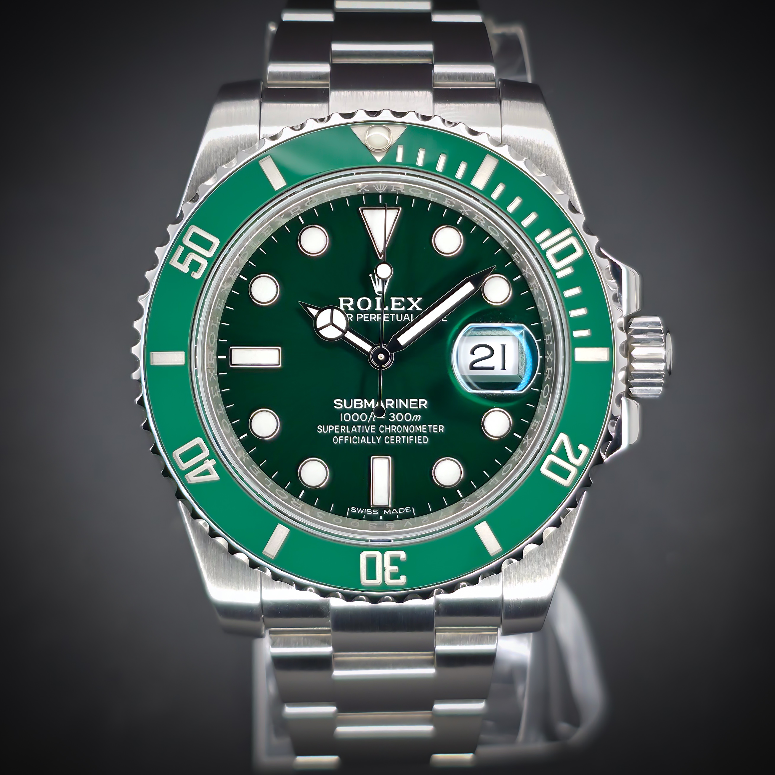 ROLEX SUBMARINER “HULK” | REF. 116610LV | 40MM | 2018 | GREEN DIAL | FULL SET – Image 3