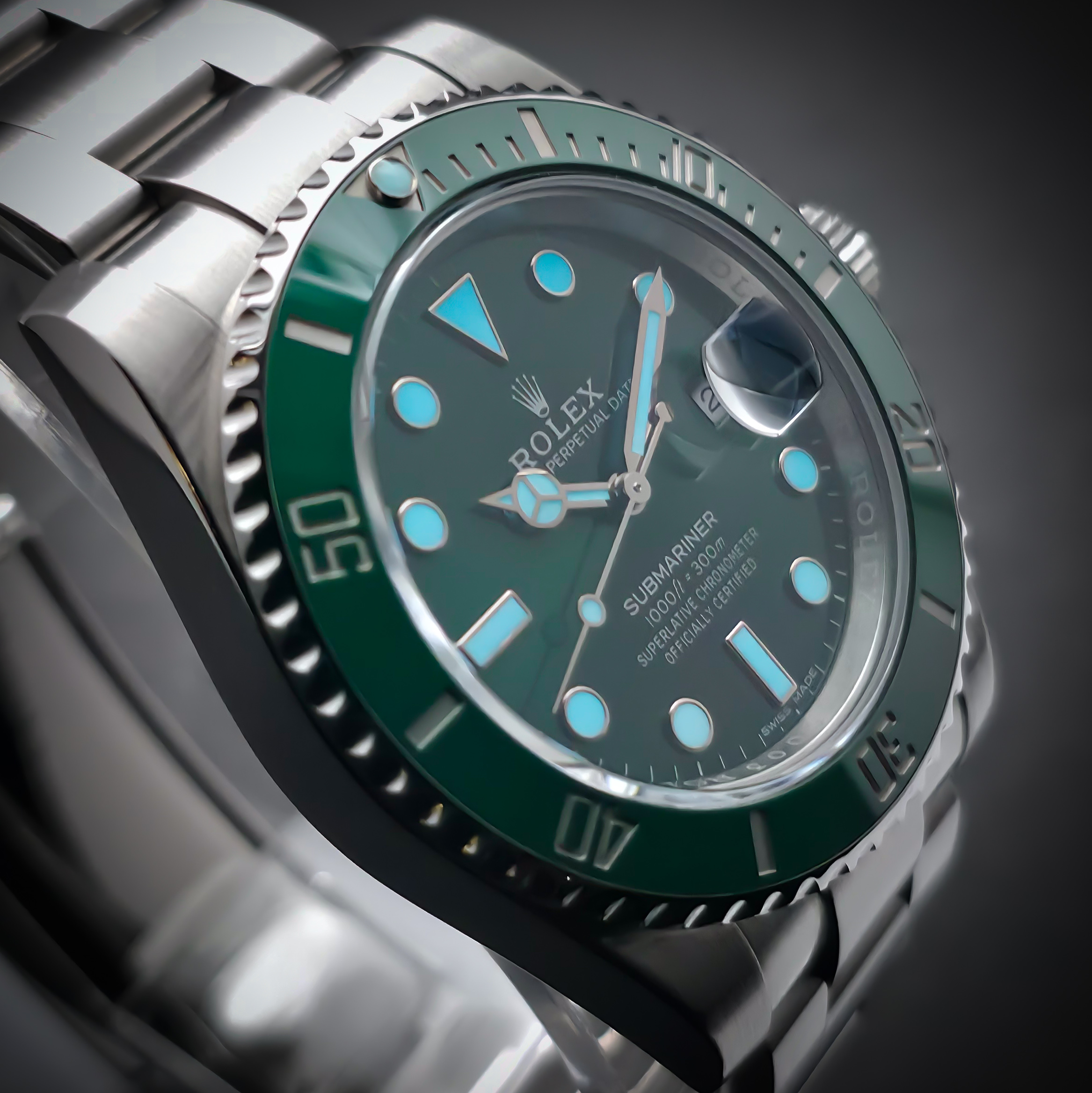 ROLEX SUBMARINER “HULK” | REF. 116610LV | 40MM | 2018 | GREEN DIAL | FULL SET – Image 12