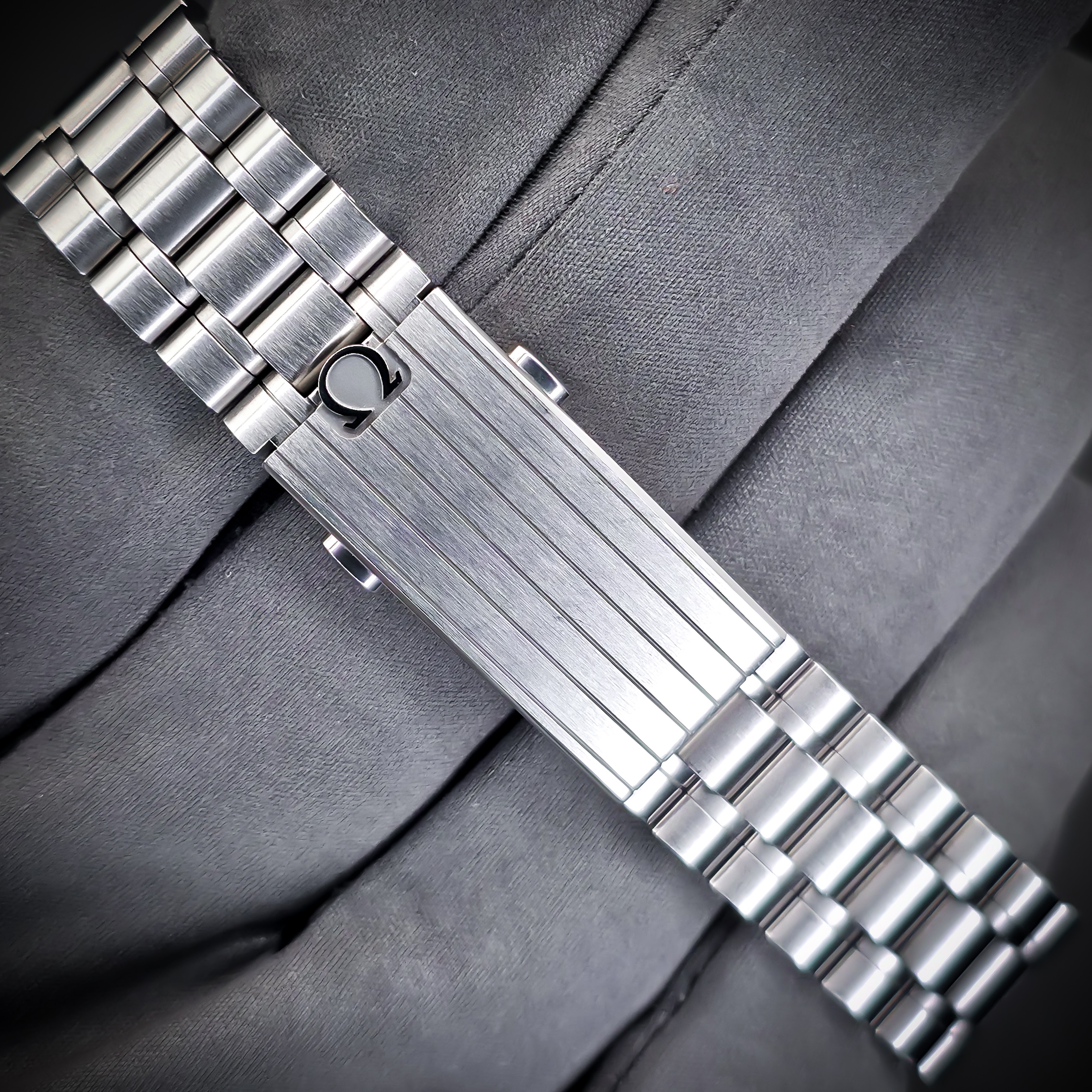 OMEGA SPEEDMASTER PROFESSIONAL MOONWATCH HESALITE | REF. 310.30.42.50.01.001 | BLACK DIAL | FULL SET β Image 7