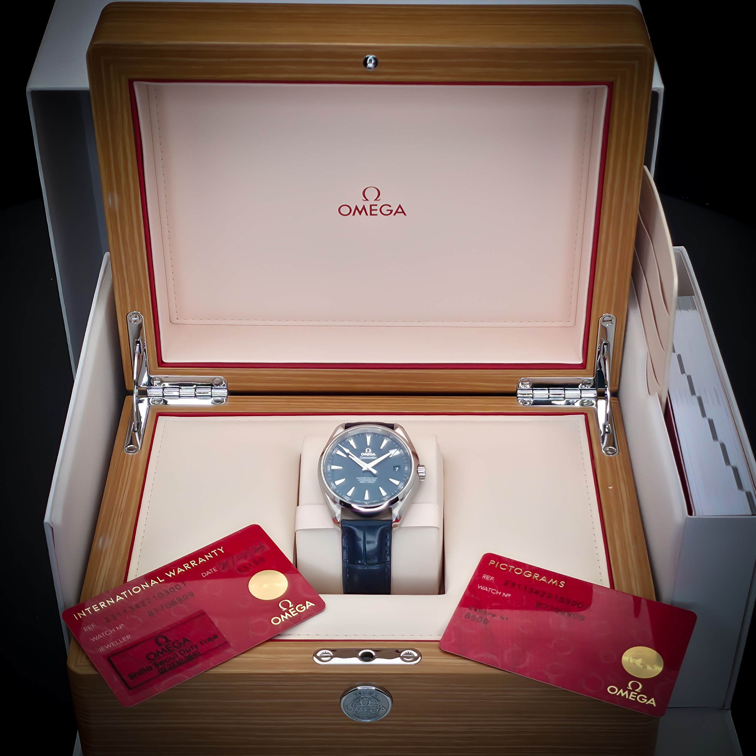 OMEGA SEAMASTER AQUA TERRA | REF. 231.13.42.21.03.001 | BLUE DIAL | BOX & CARD – Image 2