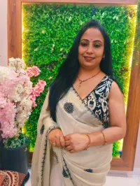 BLACK GOLDEN CRAP SILK SAREE – Image 2