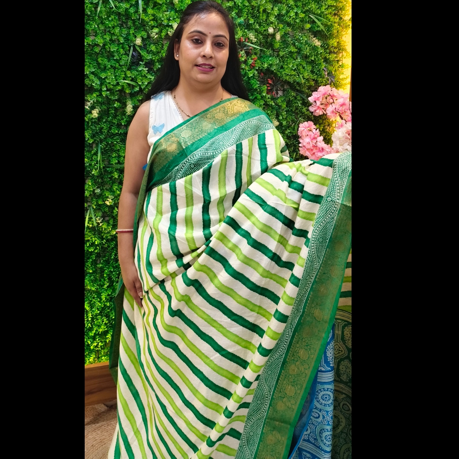 DUAL SHADE LAHARIYA – GREEN 