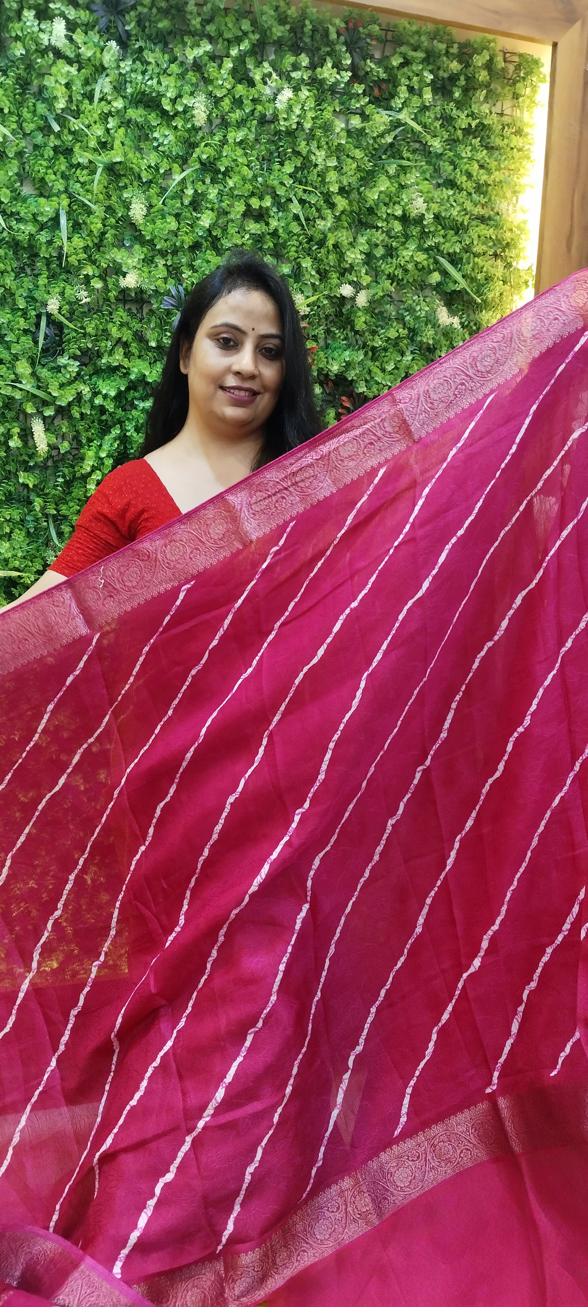 SAWAN SPECIAL LAHARIYA SAREE – PINK