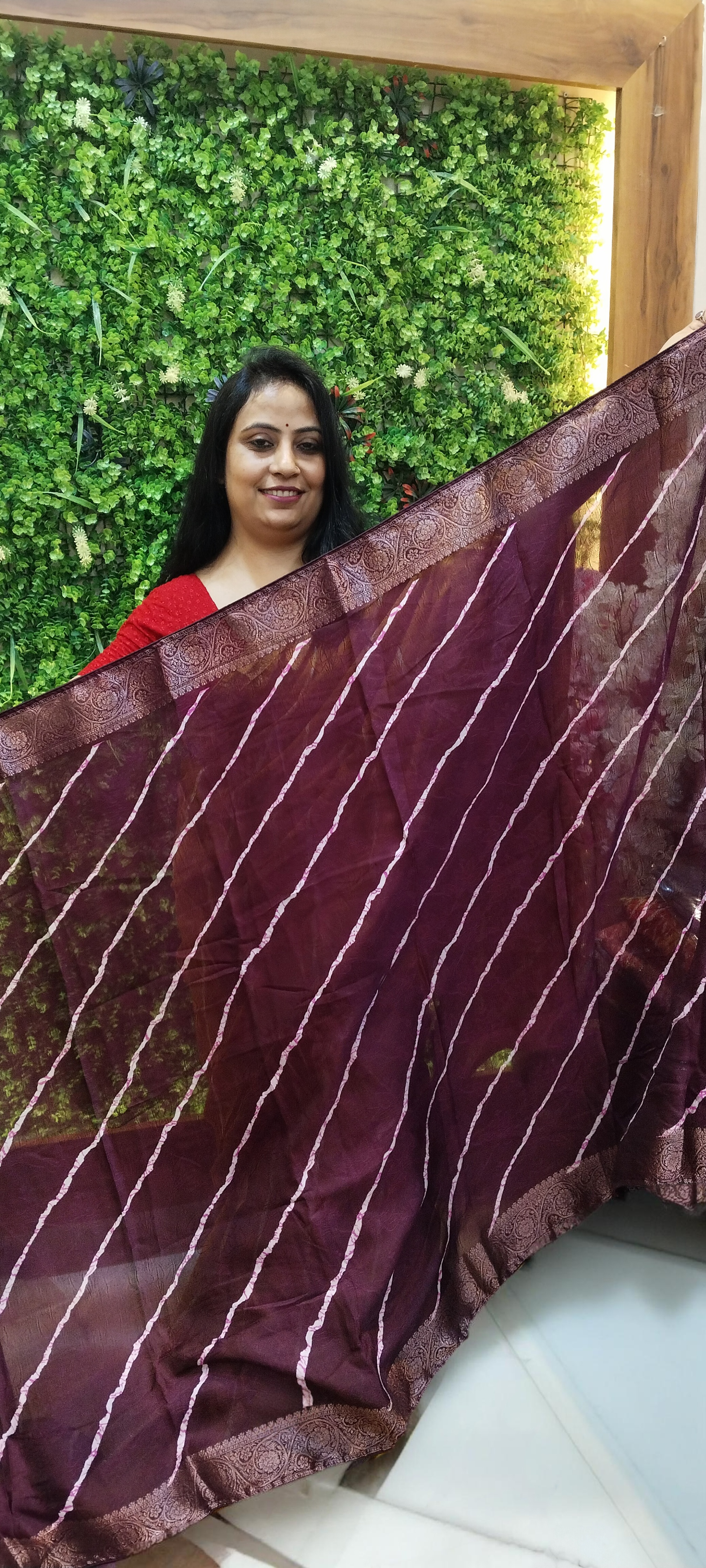SAWAN SPECIAL LAHARIYA SAREE – WINE