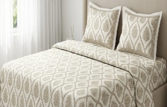  ENTELIA ELITE CLASS PURE COTTON BLOCK PRINT KING SIZE BEDSHEET SET – BEIGE