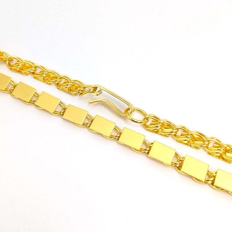 Reversible Plain-Cut Gold Chain – Image 3