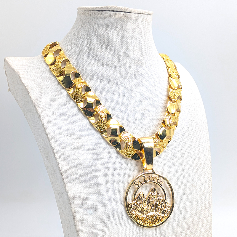 St Lucia Medallion Big – Image 3