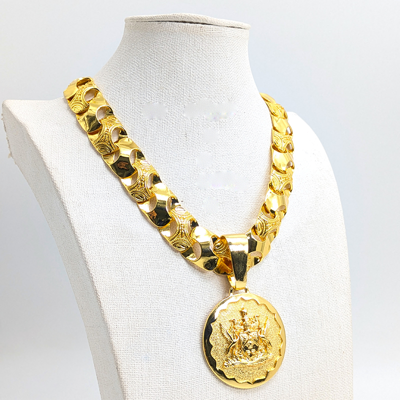 Coat of Arms Medallion Pendant 1 Inch  – Image 2