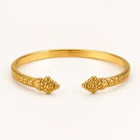 Small Grape Link Gold Bracelet – Image 1
