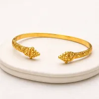 Small Grape Link Gold Bracelet – Image 2
