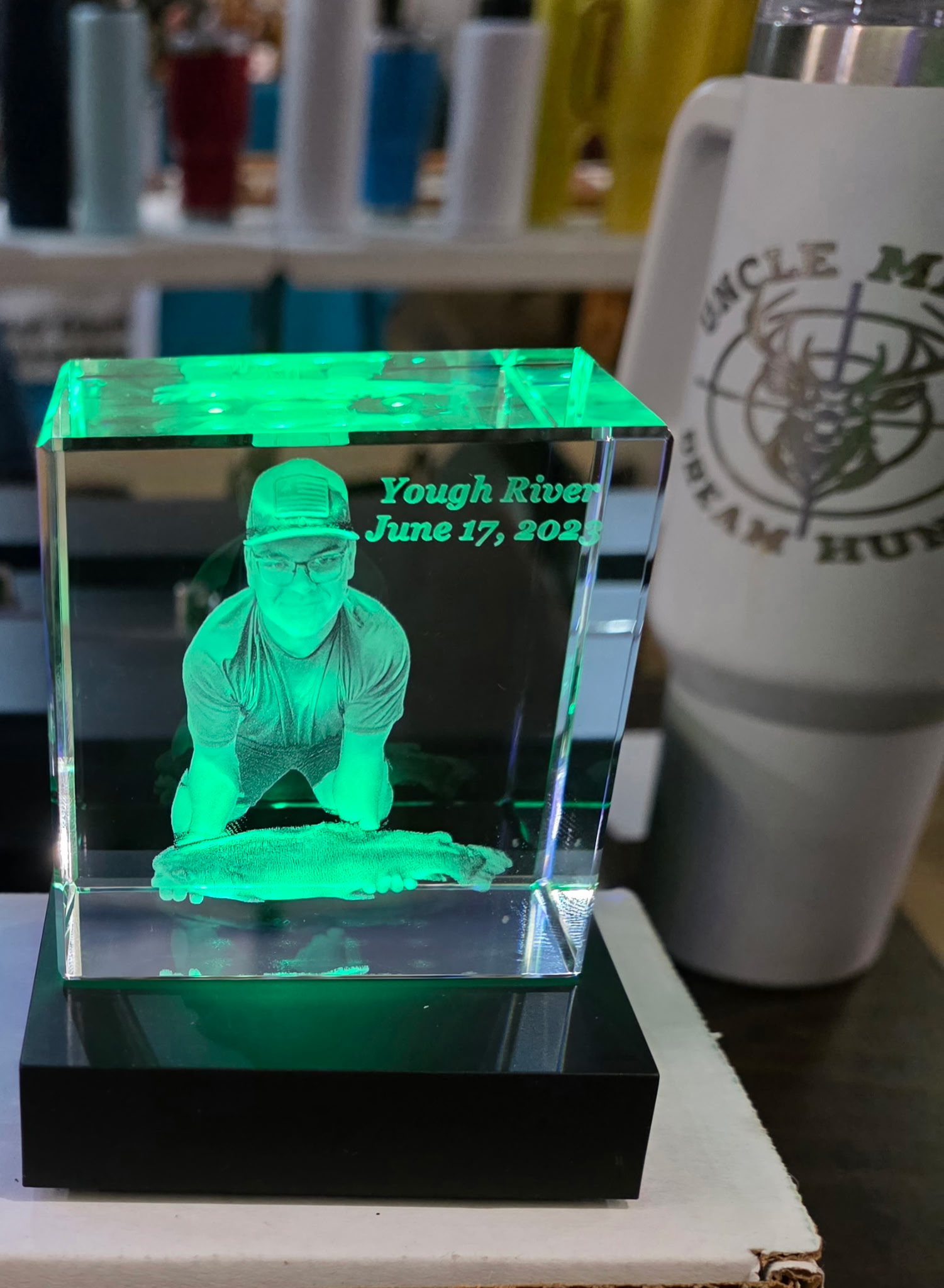 Custom 3D Hunting Crystal Keepsake – Medium Crystal  2.5" x 2.5" x 4"