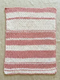 Orchid Mantis Baby Blanket – Image 3