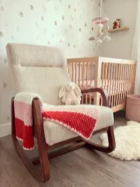 Leaf Beetle Ombre Pink Baby Blanket – Image 3