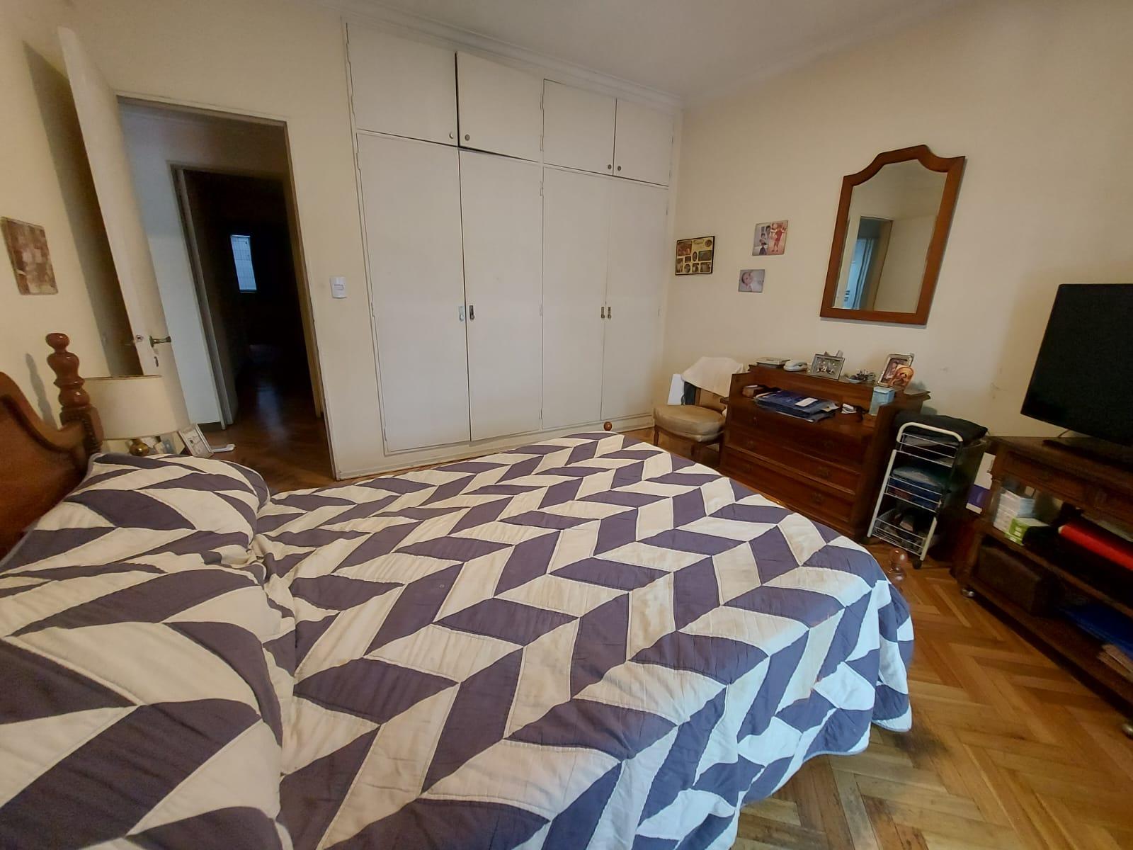 ✨ FOR SALE | BARRIO NORTE | 3BD + SERVICE ROOM | USD 249,000 – Image 3