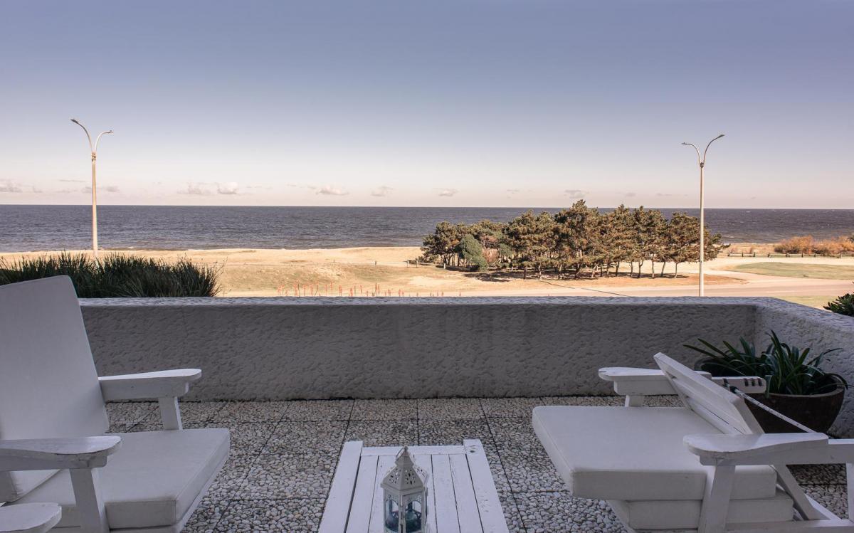 📍 PLAYA MANSA | PUNTA DEL ESTE, URUGUAY | 4 BD 3.5 BTH | USD 600.000 – Image 2