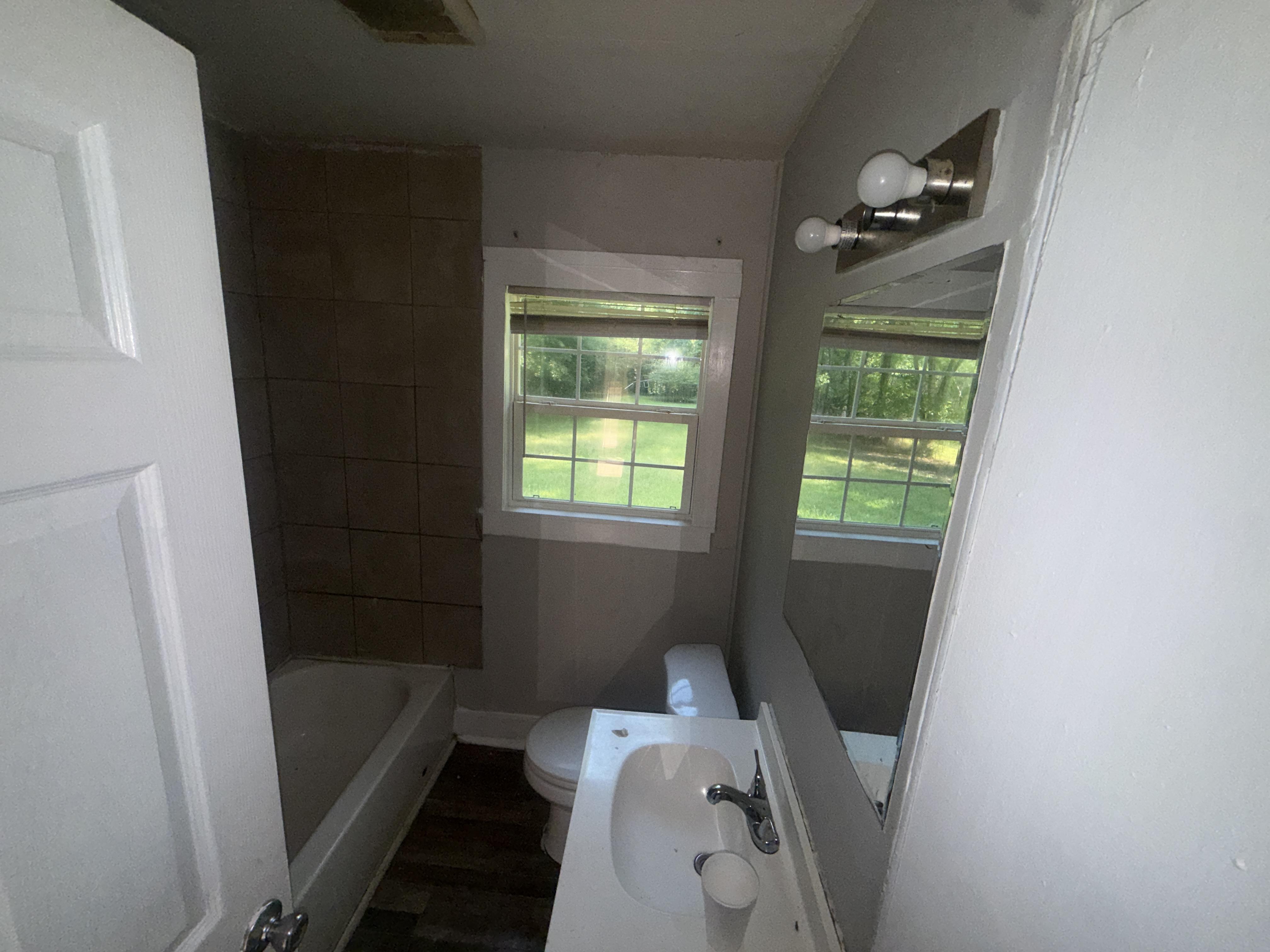 314 Clubview Dr, Jackson, MS 39209 – Image 14
