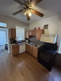 4890 Margaretta Ave. Saint Louis MO 63115 – Image 25