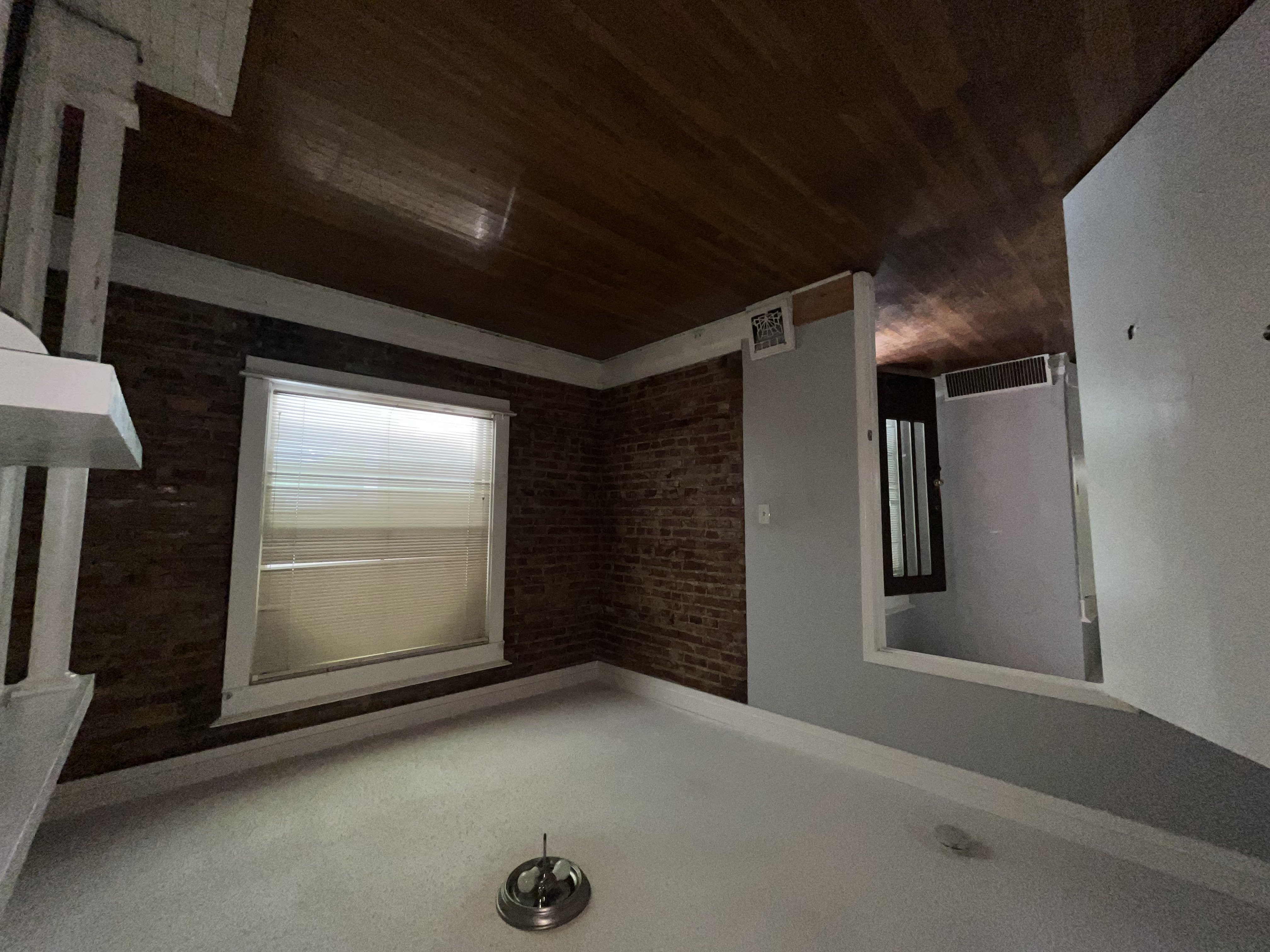 2810 Norwood Ave Saint Louis MO 63115 – Image 29