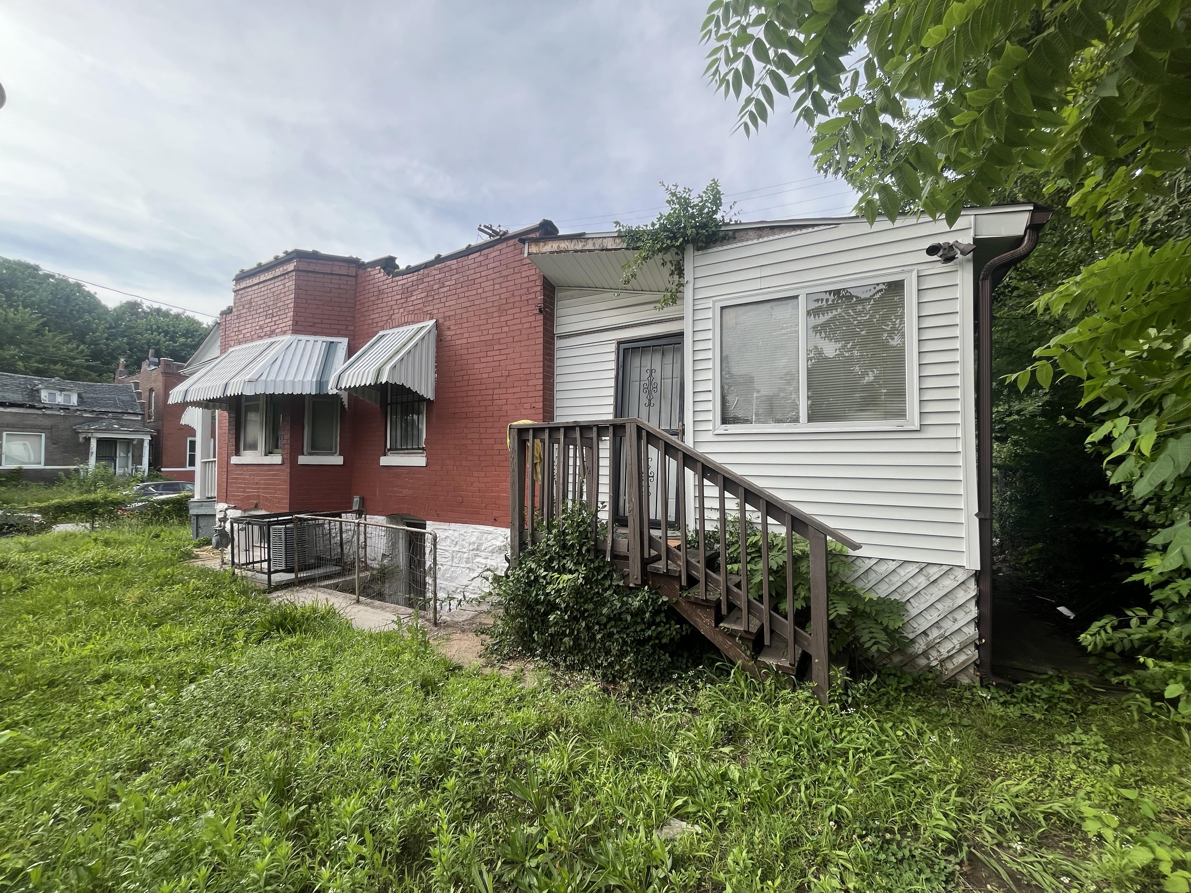 2810 Norwood Ave Saint Louis MO 63115 – Image 6