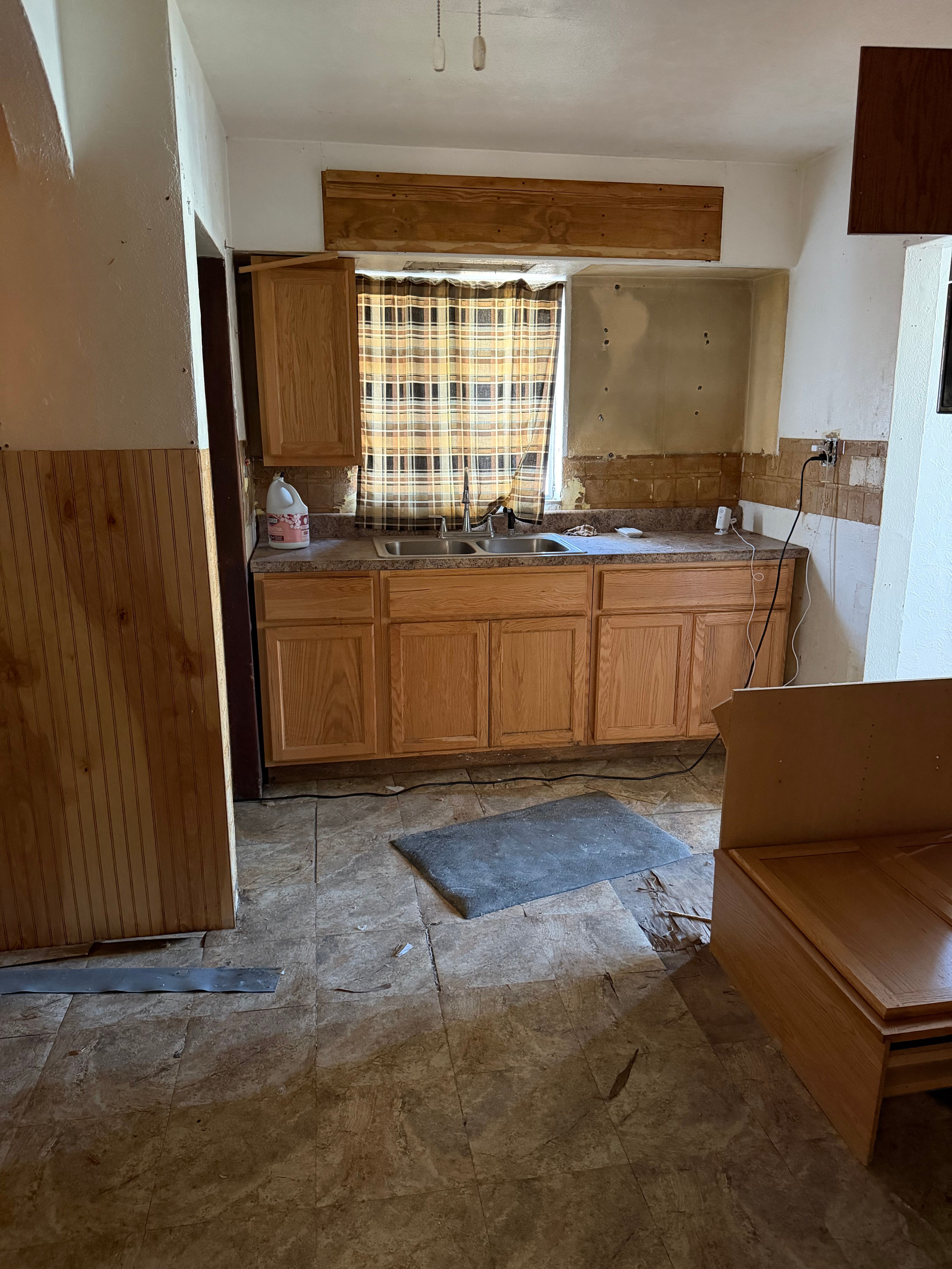 225 N 63rd St East St Louis IL 62203 – Image 74