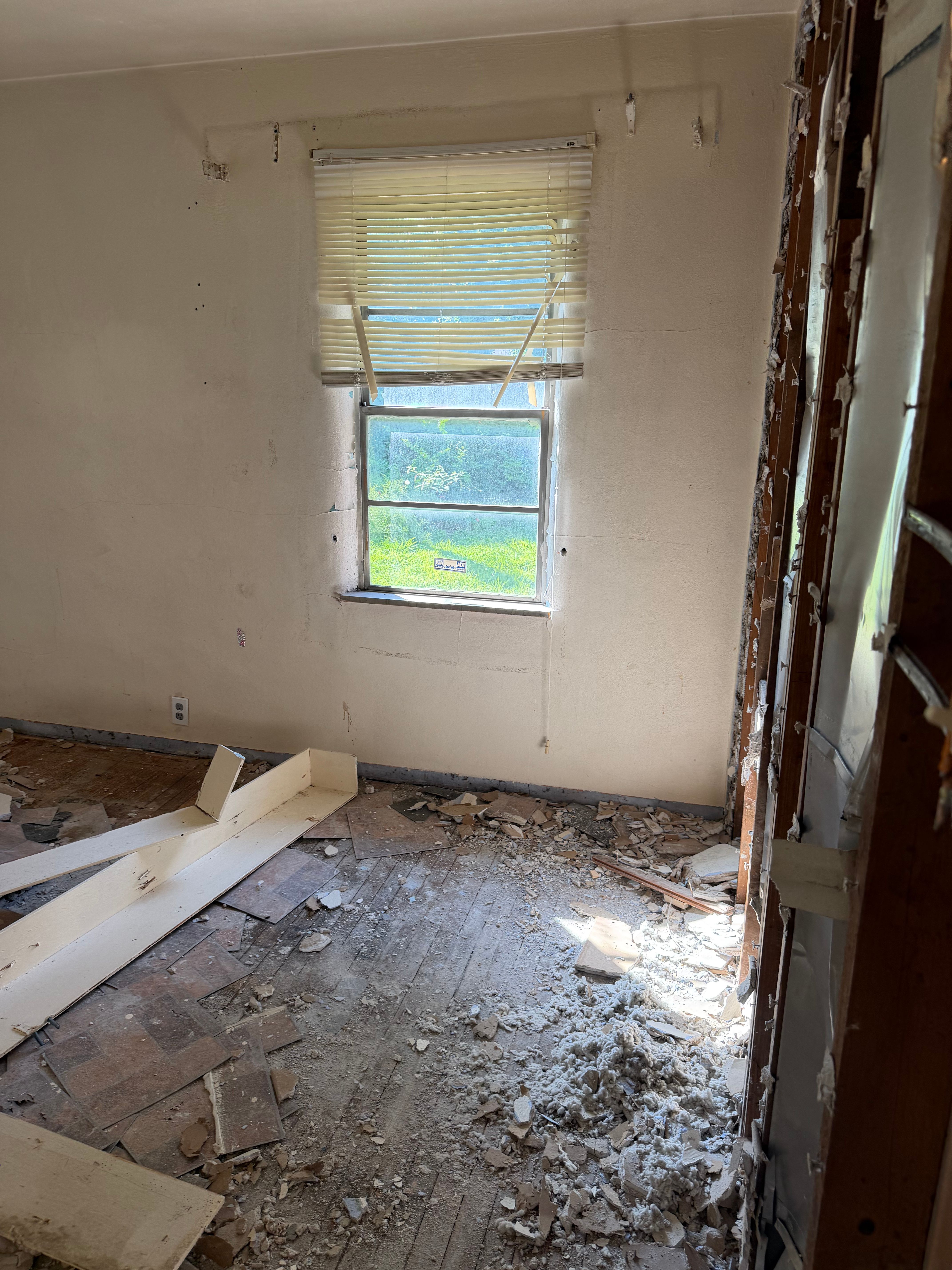 225 N 63rd St East St Louis IL 62203 – Image 54