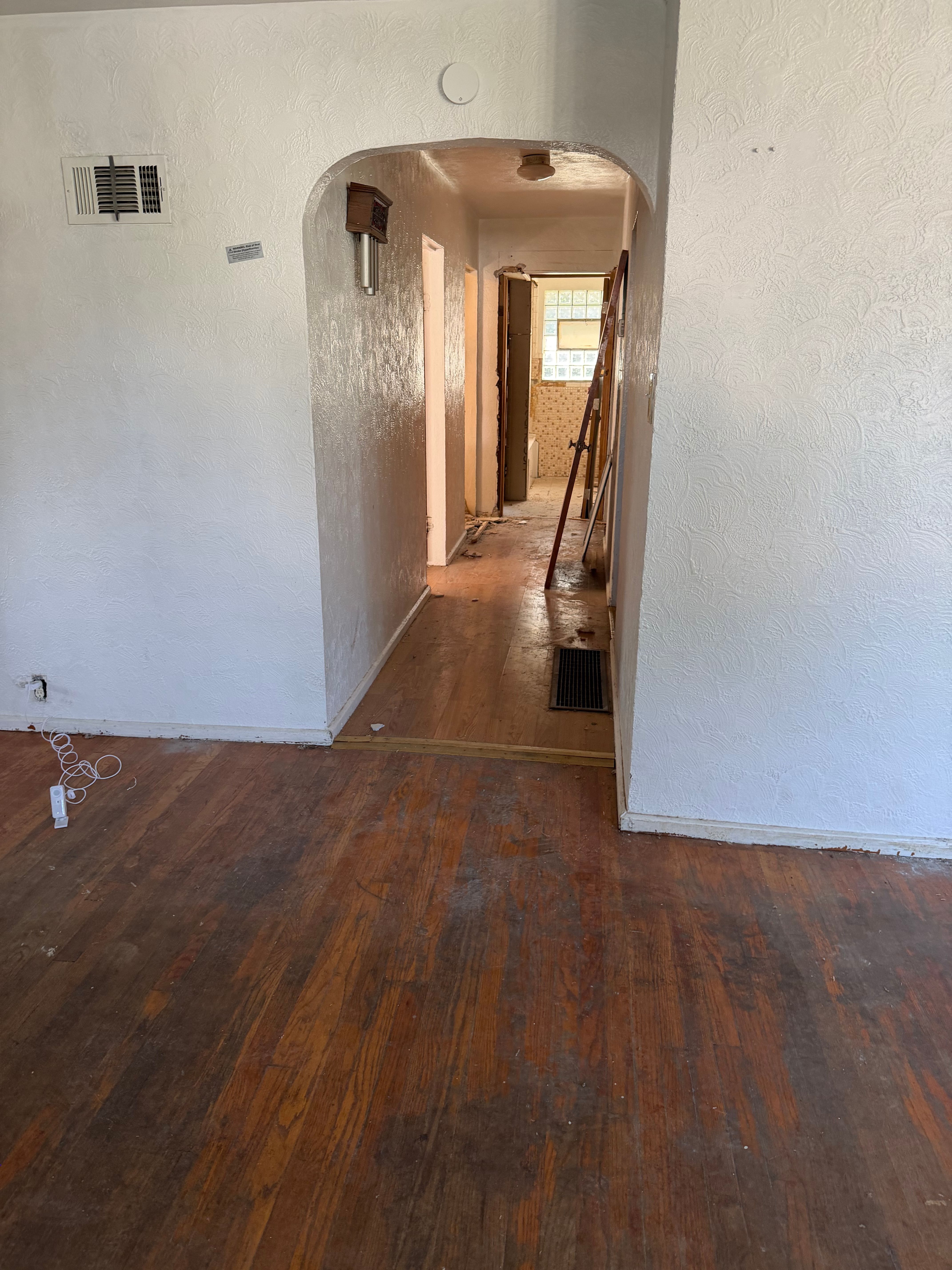 225 N 63rd St East St Louis IL 62203 – Image 11