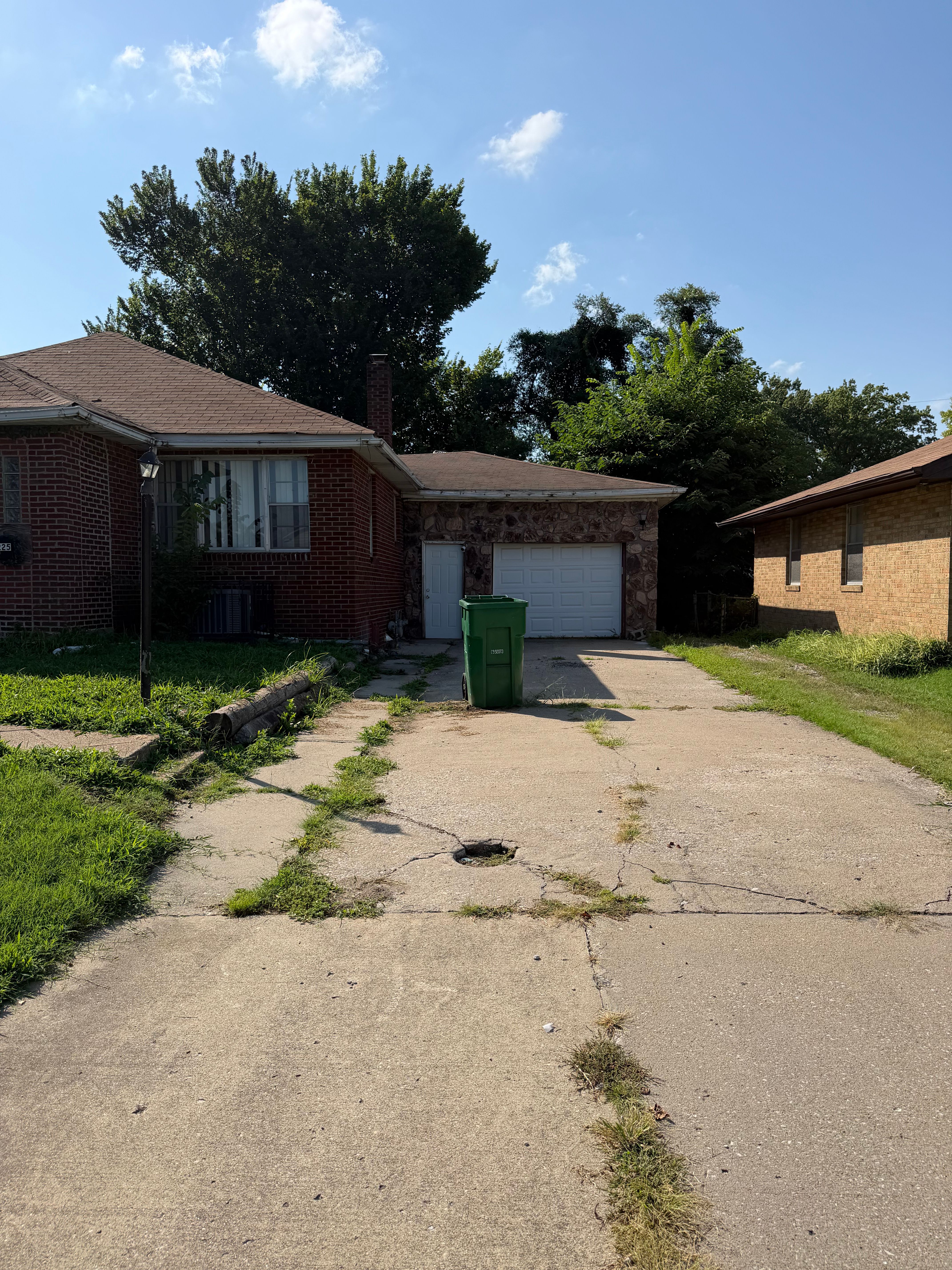 225 N 63rd St East St Louis IL 62203 – Image 9