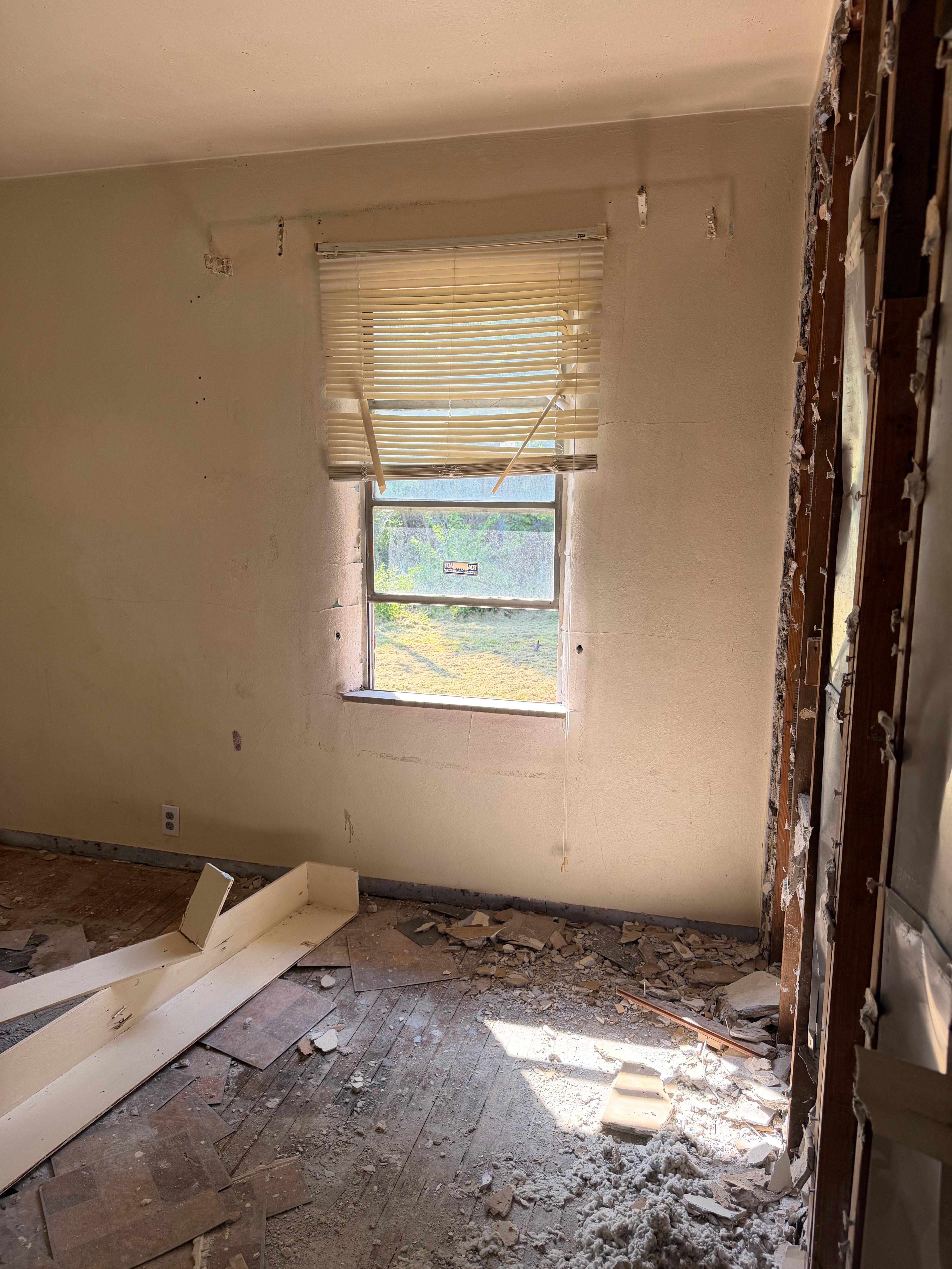 225 N 63rd St East St Louis IL 62203 – Image 25