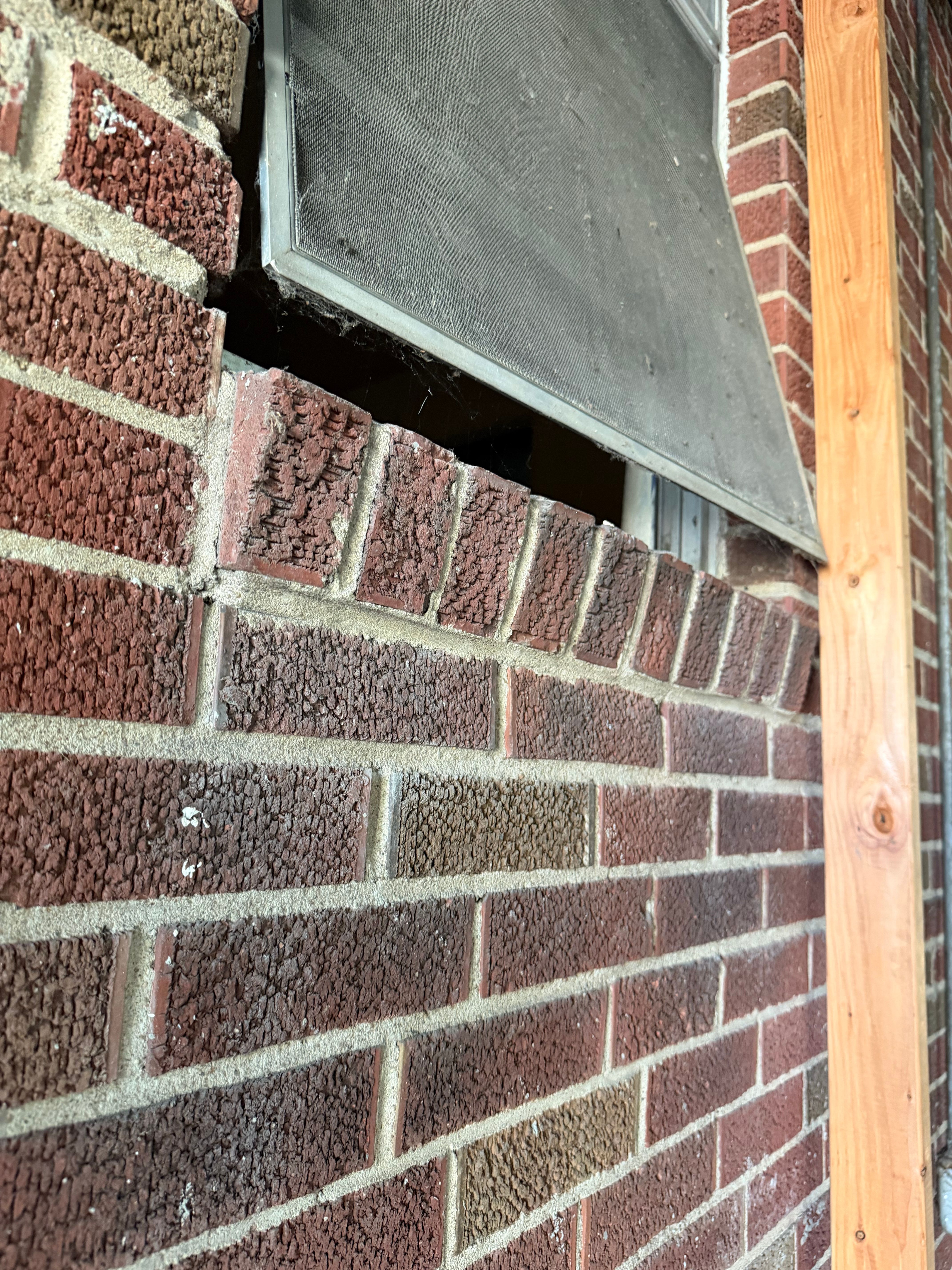 225 N 63rd St East St Louis IL 62203 – Image 5