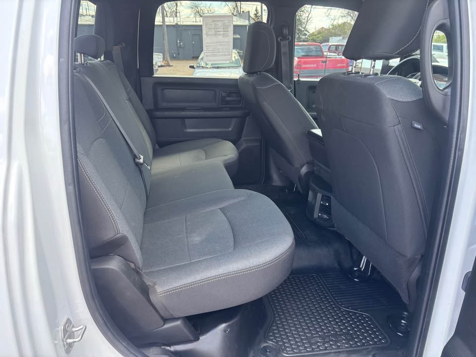 2022 Ram 2500 Tradesman – Image 9