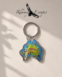 Australian Souvenir Keyrings – Metal & Plastic Designs – Metal – Holographic Aussie Map