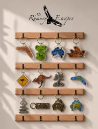 Australian Souvenir Keyrings – Metal & Plastic Designs – Image 1