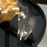 Willow Leaf I Sculpture – Image 3